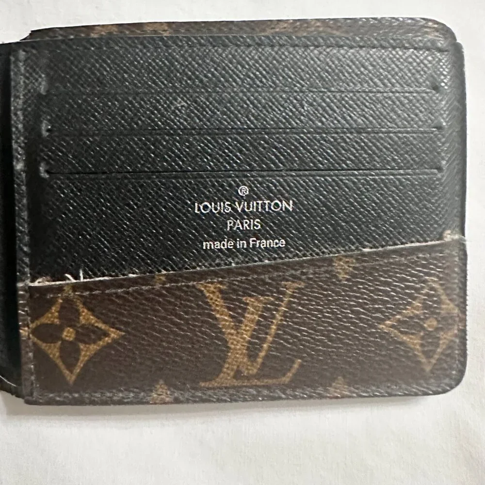 Authentic Louis Vuitton Monogram Macassar Multiple Wallet - C12142 - Picture 6 of 7